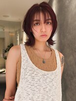 ヤヨイブレインズフェアリー(YAYOI BRAINS fairy) ボルドーミディアムレイヤーボブ◎