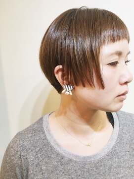 ストレートマッシュボブ L コンパス Compass のヘアカタログ ホットペッパービューティー