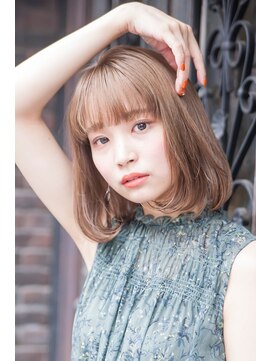 エイミー(Aimee) Aimee ワンカールボブ×アッシュベージュ