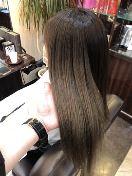 キャラ 池袋本店(CHARA) ブリーチ縮毛矯正ロング【池袋ブリーチ矯正】
