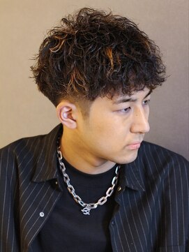 ロワジール(Loisirs) スパイラルパーマ×ツーブロックソフトマッシュ