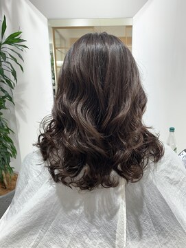 ステアケース 武蔵小杉店(stair:case) ミディアムヘア　武蔵小杉　コテ巻き風デジタルパーマ