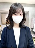 ミディアムレイヤーカット/くびれヘア/20代30代/インナーカラー