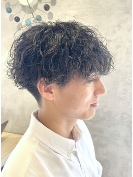 エッジ ヘア メイク(edge hair +make)の写真/サロン選びに悩むメンズも安心して通える♪簡単Stylingも★ON/OFFどちらも楽しめる最旬スタイルを提案◎