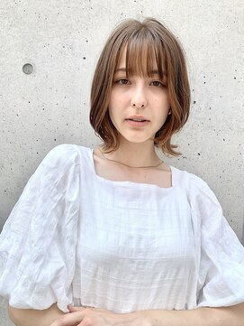 ブラン(Le BLANC) 【石崎 枝里】レイヤーカット×外ハネ