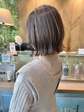 ロンドフルール 大宮東口(Lond fleur) 肩上外ハネ女っぽボブ