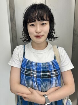 ビューナゴヤ 名駅(VIEW NAGOYA) 切りっぱなしボブ/ブルーブラック/ミニボブ/似合わせカット