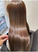 イエローベージュ×ロングヘア