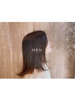 髪質改善特化型サロンだからこそできる艶感のあるグレイカラー。ダメージレスな白髪ぼかしはお任せ下さい★