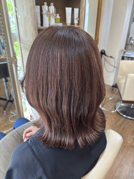 ハグエヴェック(HUG AVEC) ブラウンカラー