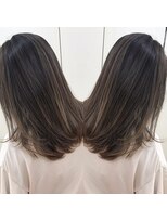 ブルーム コスタ(Blume COSTA)&nbsp;【Blume COSTA】エアタッチハイライトのクールなバレイヤージュ