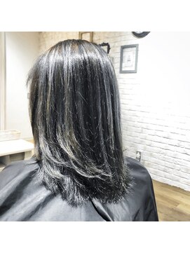 アフィナー 上大岡(Afinar) 【上大岡/Afinar】コントラストハイライト、シルバ