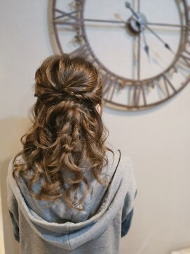 ヘアセットサロン ミント(Hair set salon MINT) ルーズハーフアップ