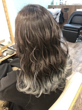 アレンジヘアー(aRe:nge HAIR) ホワイトシルバー