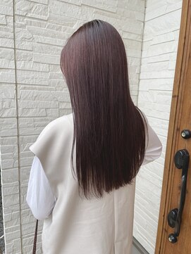 ジジ チーク 栃木(Gigi cheek) ・艶感あるピンクパープル