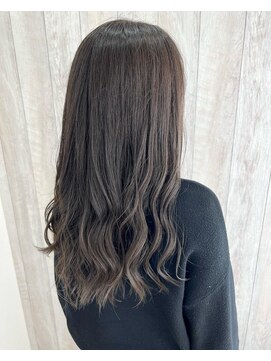 シエル 立川店(CIEL) 【CIEL原田】透明感があるミルクティーベージュ。