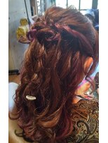 プラスティック プラスヘアーサロン(PLUSTIC +hair salon) ハーフアップ