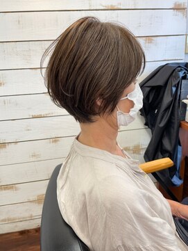 ハーツ(Heart's) 白髪ぼかしハイライト大人ショート【髪質改善/脱白髪染め】