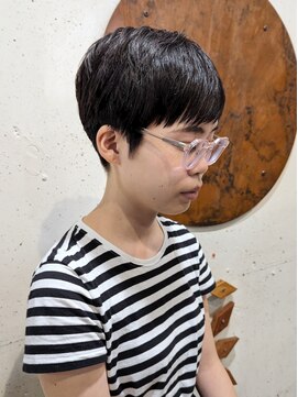 ゴーズゴー 吉祥寺(e)店(go s go) 【gosgo近藤】バズカット/刈り上げ/ベリーショート/オン眉