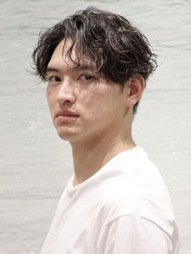 ヨシザワインク プレミアム 横浜 桜木町店(YOSHIZAWA Inc. PREMIUM) 波巻きスパイラルパーマセンターパートアップバング理容室メンズ