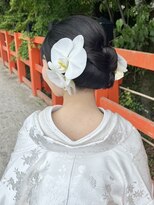 モカラ バイ レーコ(mokara by REKO)&nbsp;艶シニヨン×胡蝶蘭