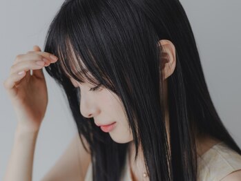 トリコ心斎橋(trico)の写真/【心斎橋】やわらかストレートで、今までにないナチュラルな印象に。髪に優しくワンランク上の仕上がり◇