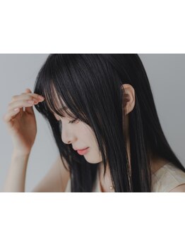 【心斎橋】やわらかストレートで、今までにないナチュラルな印象に。髪に優しくワンランク上の仕上がり◇