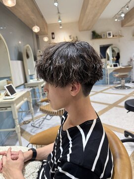 ロンド ストラーダ 心斎橋(Lond strada) メンズカット×波巻きパーマ×イメチェン[心斎橋]