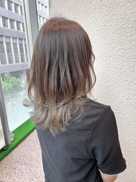 エルサフィロ ヨドヤバシ(el zafiro yodoyabashi) くびレイヤー前髪エモージュ小顔レイヤーカット20代30代40代50代