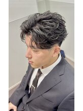 サロウィン 大宮(SALOWIN)&nbsp;ビジネス就活フェザーパーマ大宮メンズフェザーショート刈り上げ