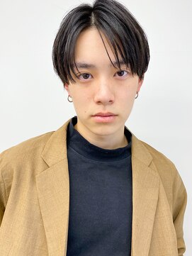 ヘアー アイス カンナ(HAIR ICI Canna) 毛流れハンサムショートセンターパートメンズ黒髪爽やか