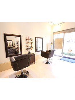 【お手頃価格で通いやすさ◎】カット￥1800/中高生￥1600/小学生以下￥1400/前髪カット,眉カット￥500