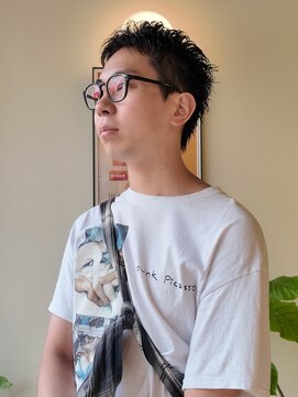 ヒントステーション(HINTSTATION) 〈浅草 半個室〉 刈り上げないベリショ/スパイキーショート
