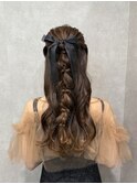個性派ハーフアップ