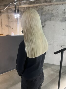 ルク(ruq.) 抜きっぱなしホワイトブロンド