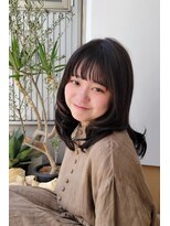ルナティー(Lunaty) 大人可愛いレイヤーカット