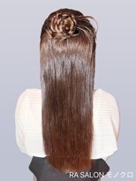 アールエーサロンモノクロ 秋葉原(RA SALON モノクロ) 【推し活ヘアメ】ハーフカチモリ