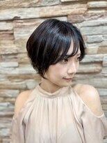 トレセッテ(tre sette)&nbsp;くびれショートレイヤーボブスタイル