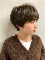 ミィ 表参道(mee.)&nbsp;【mee.】ブチ　オリーブアッシュ系ショート　表参道駅3分