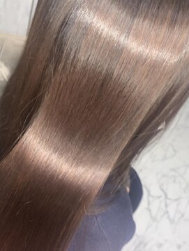 エスカーラ 表参道(THE ESCALA) お客様のツヤ髪《マスダレイナ》