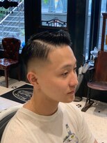 ルドローブラントオオサカ(LUDLOW BLUNT Osaka)&nbsp;【LUDLOW BLUNT】七三分けサイドパート スキンフェード