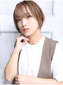 大人可愛い小顔ツヤ髪くびれショートショートボブ前髪ありB1