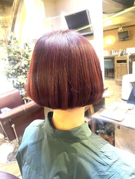 アックスピュア(axe pure) 人気のレッドボブ♪