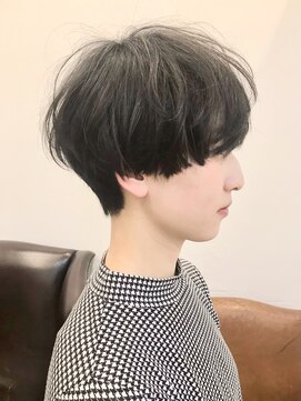 ボタンヘアー 日吉(BoTaN HAIR) マッシュショート/丸みショート/ダークアッシュ/くせ毛風/日吉