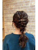 スーリール 姪浜店(Sourire)&nbsp;編みおろしヘア