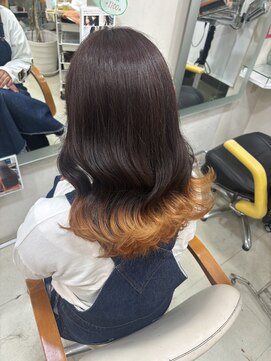 ヘアー アピッツ(hair a p i t s) グラデーションオレンジカラー♪