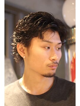 キングスマントーキョー 立川北口店(KINGSMAN TOKYO) アップバング / ツーブロック / スキンフェード 【立川】