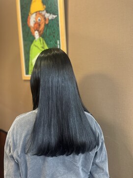 ラル ヘアデザイン(ral hair design) ネイビーカラー×フェイスレイヤー