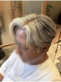 MEN’S HAIR/シルバーベージュ/刈り上げセンターパート/松戸駅
