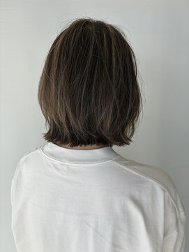 ヘアデザイン アンジェロ(Hair Design Angelo) ハイライトボブ/白髪ぼかし/30代/40代